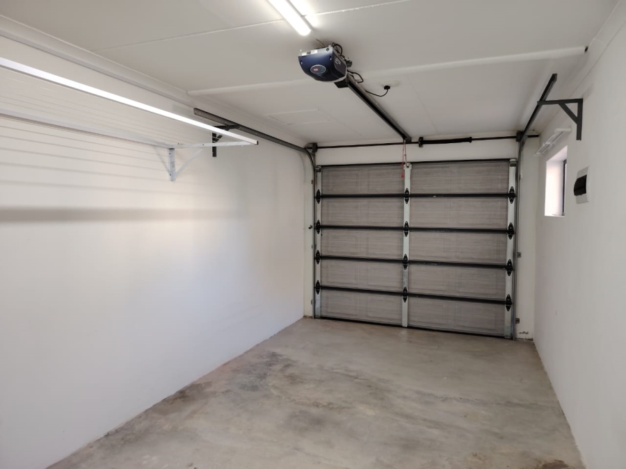 3 Bedroom Property for Sale in Heiderand Western Cape